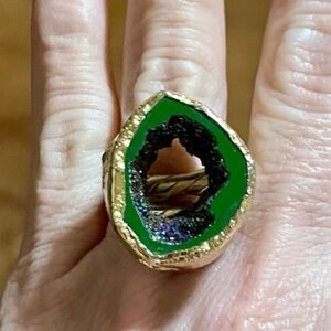Artistic Gold and Green Geode Statement Ring Size 8. New Contemporary Eclectic